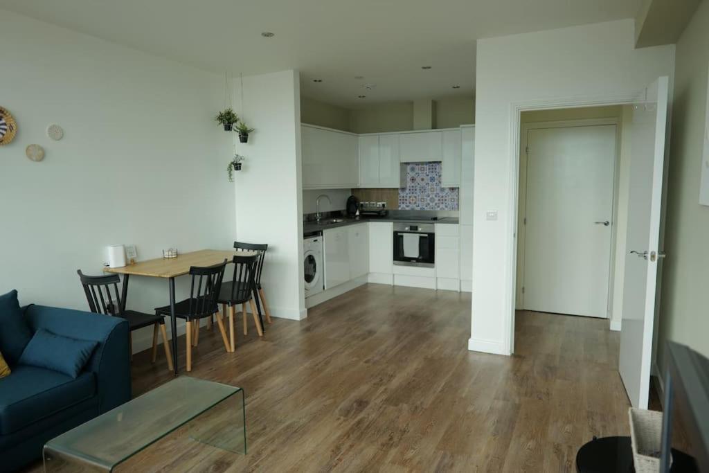 1 Bedroom City Centre Apartment Birmingham Buitenkant foto